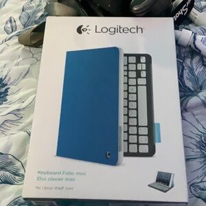 Logitech Blue Keyboard Folio Mini for iPad